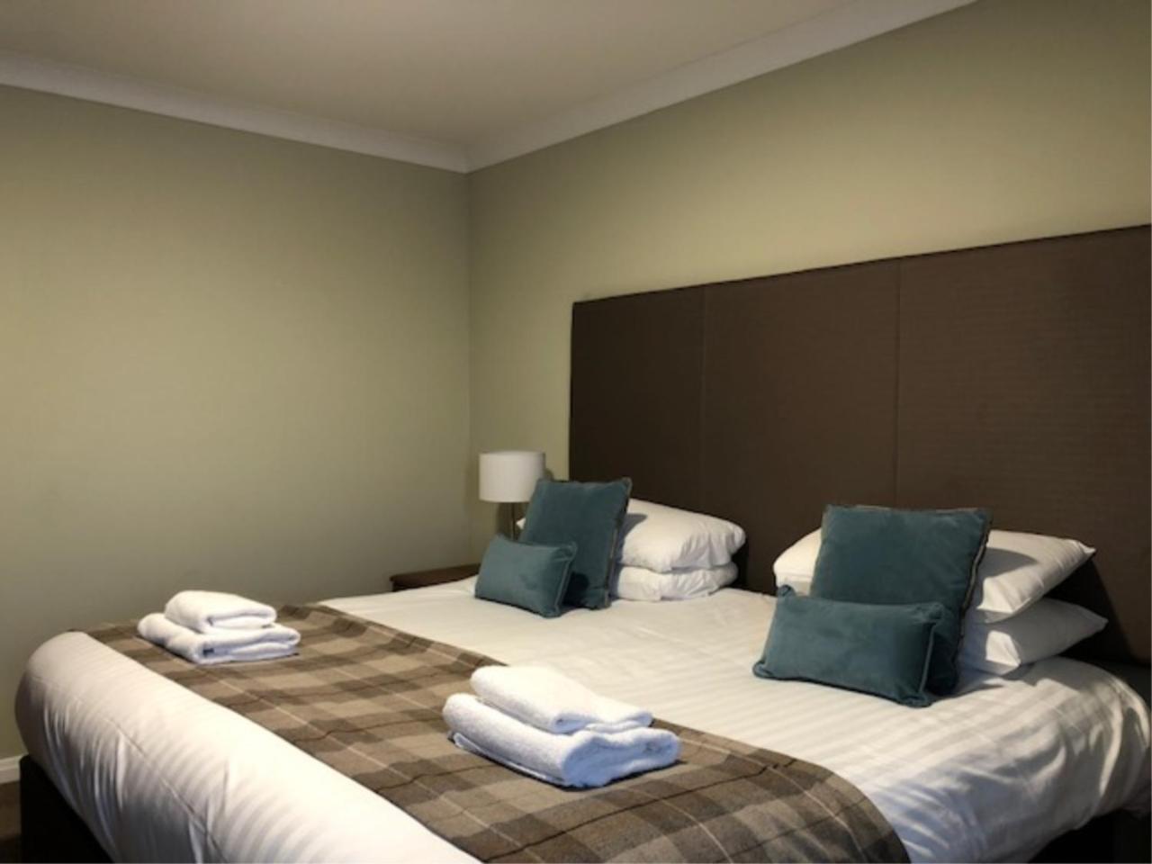 King Robert Hotel スターリング エクステリア 写真
