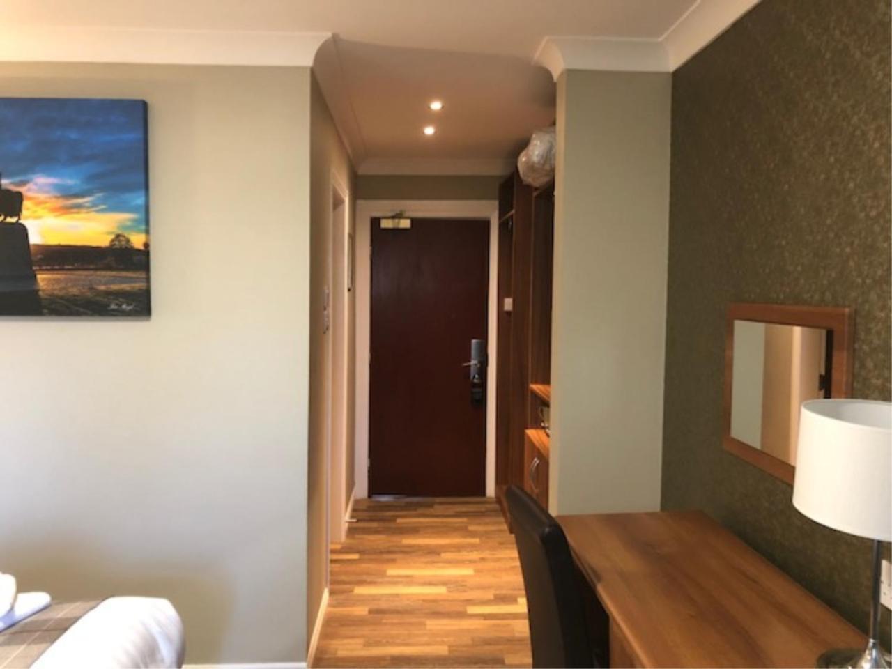 King Robert Hotel スターリング エクステリア 写真